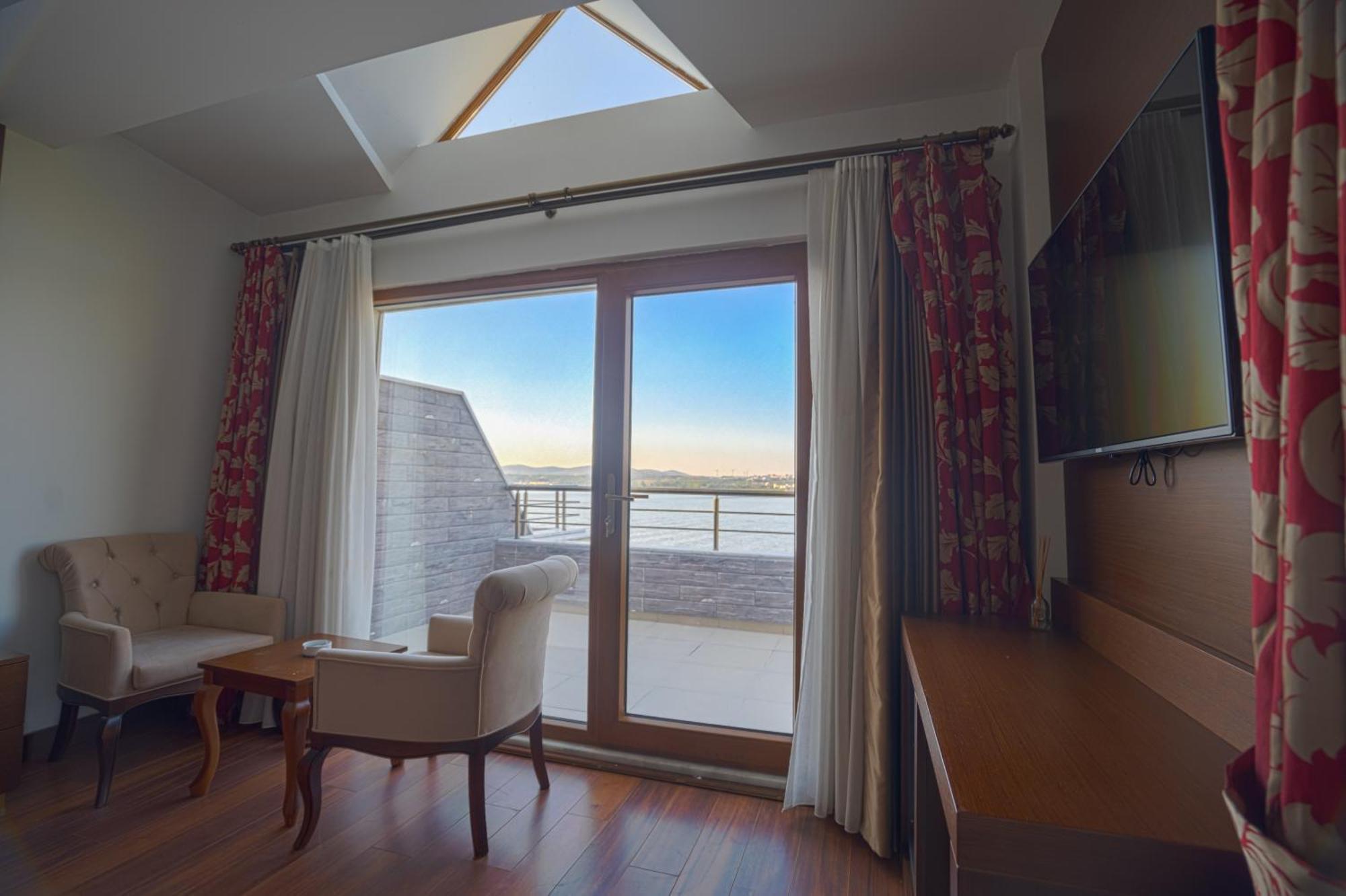 Sea Golden Hotel Darıca エクステリア 写真